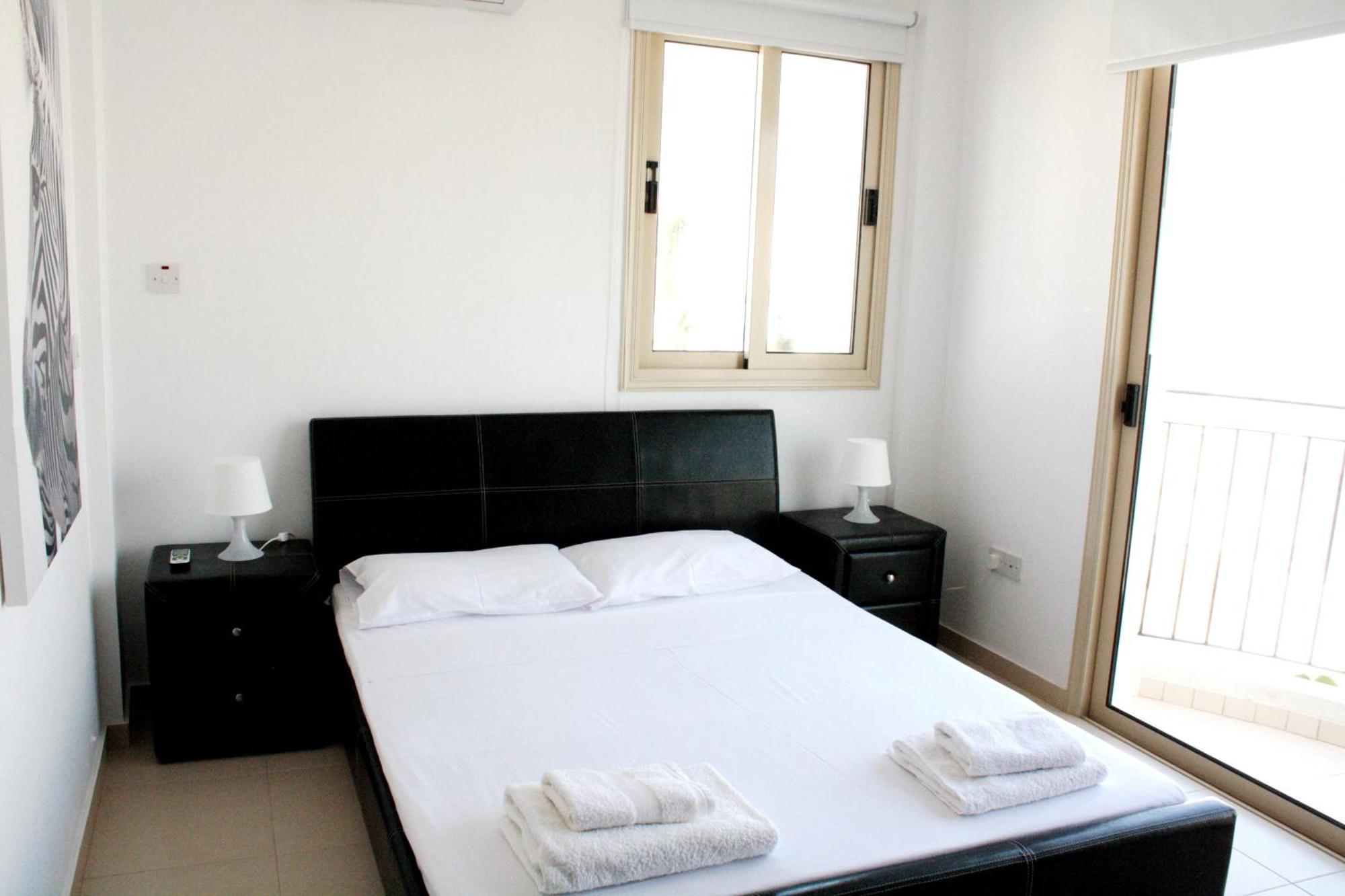 Palm Tree Villas Protarász Kültér fotó